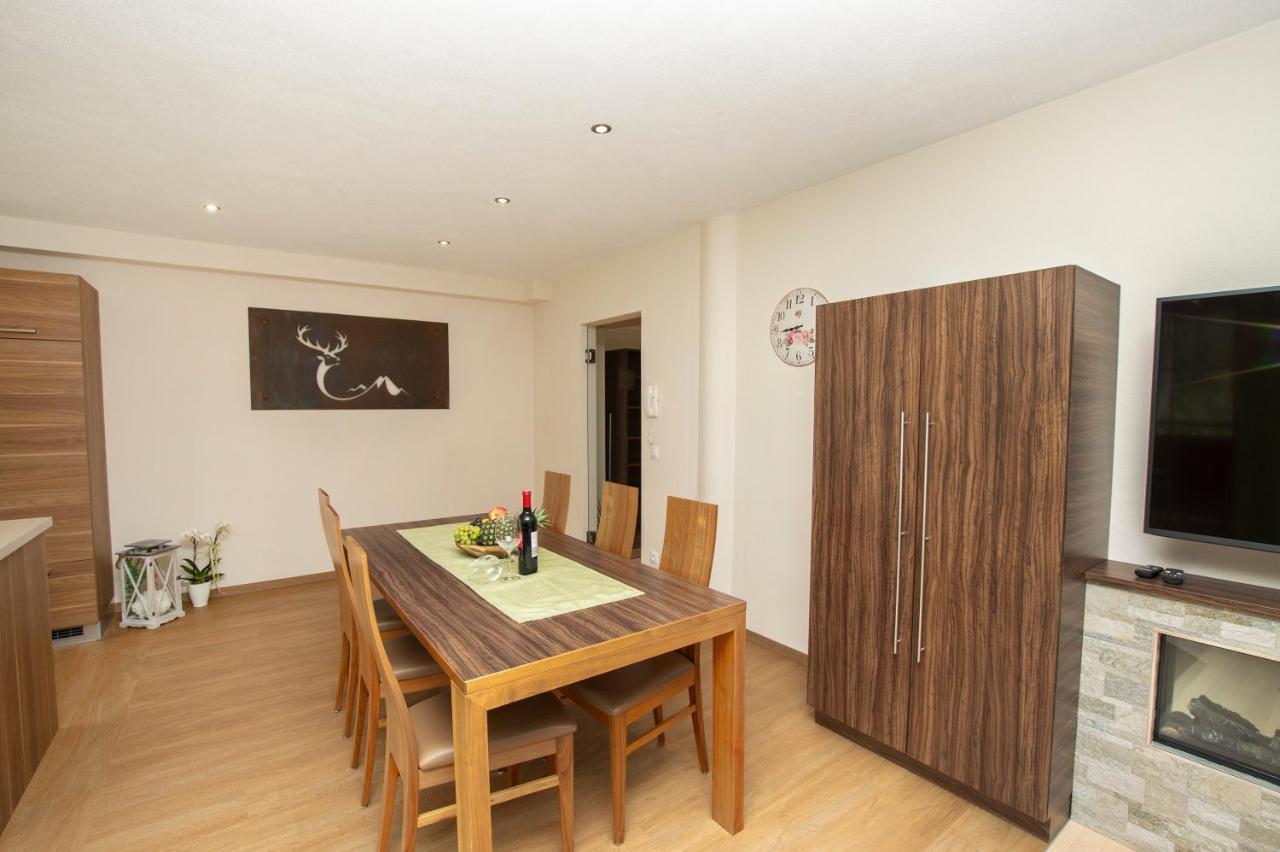Ferienwohnung "Mein Alpenjuwel" Filzmoos Esterno foto